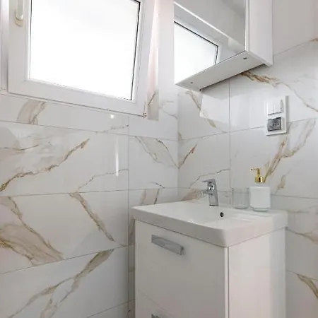 Apartment Urban Chic - Rynek Squre - Great Location & Swidnicka Wroclaw